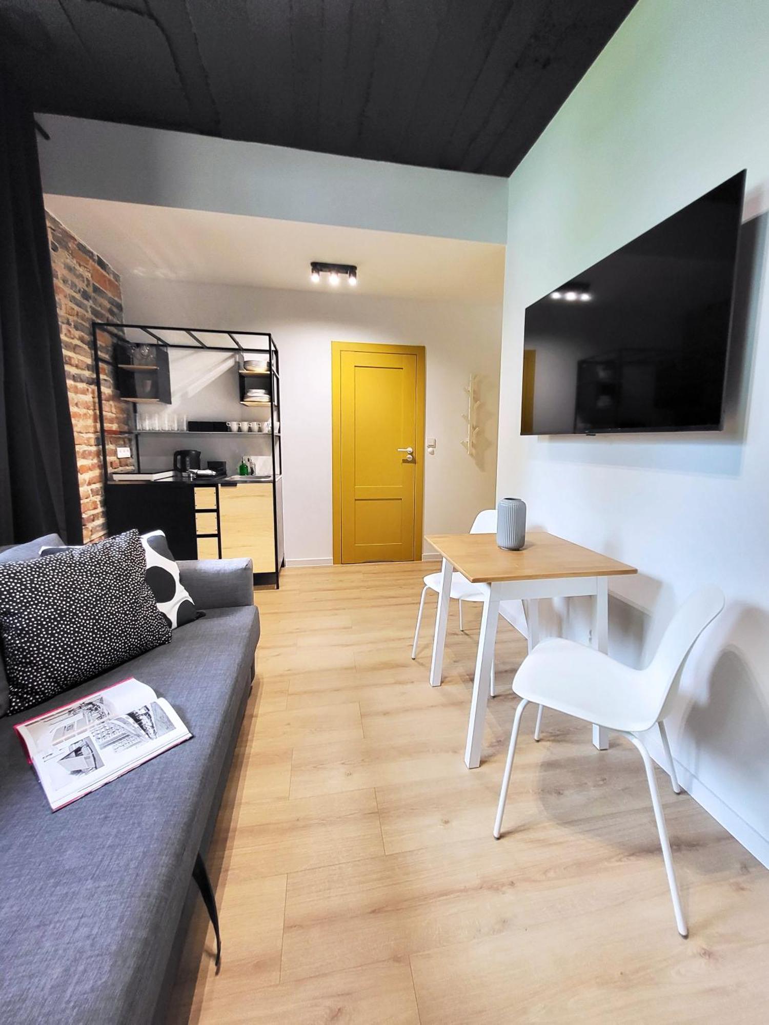 Enjoy! Warszawa Mysiadlo Apartment Ngoại thất bức ảnh